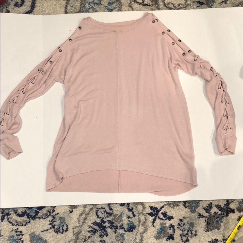 AEO soft & sexy plush cold shoulder top